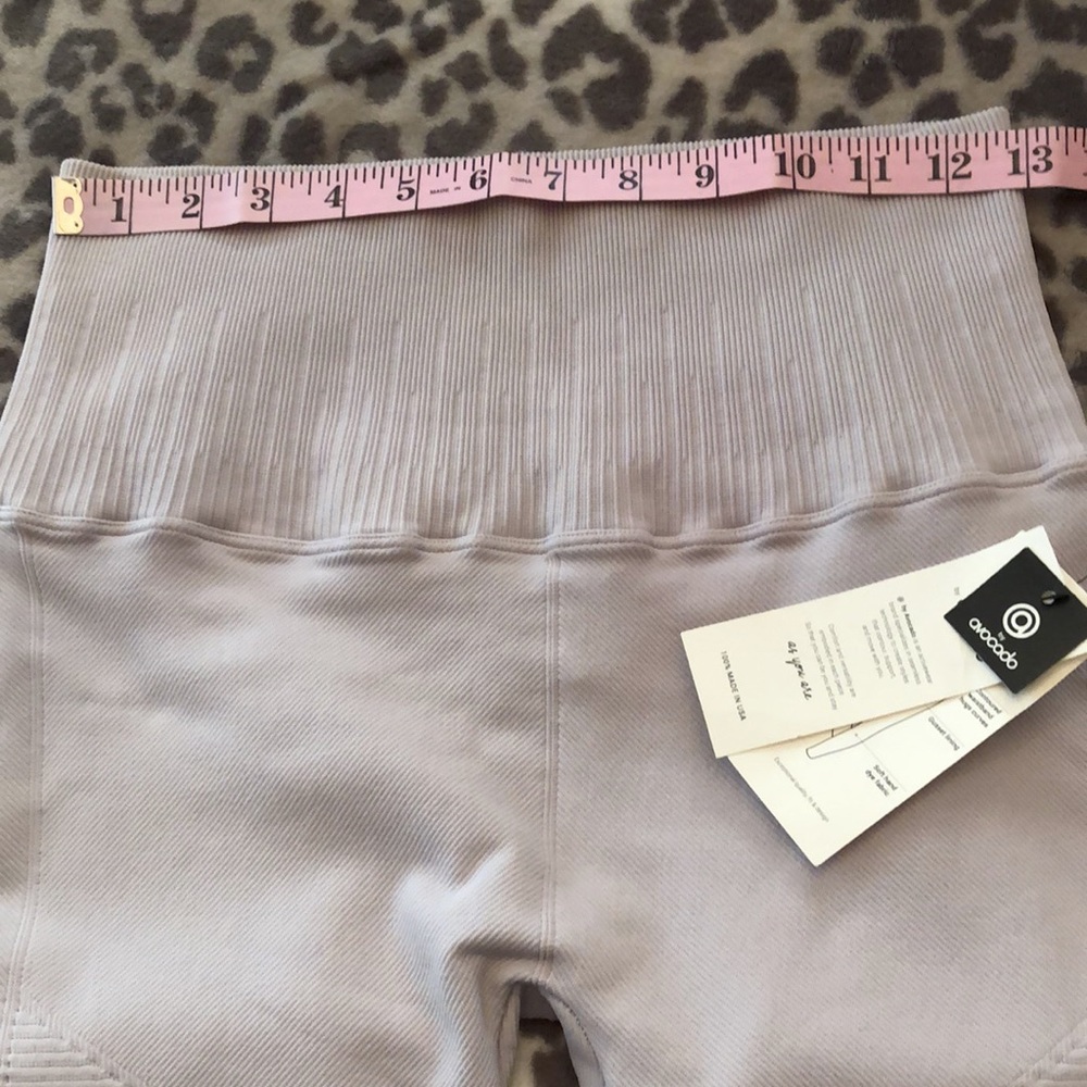 Avocado High Waisted Yoga Legging Dusty Rose Lavender Medium Lightweight - Picture 11 of 16